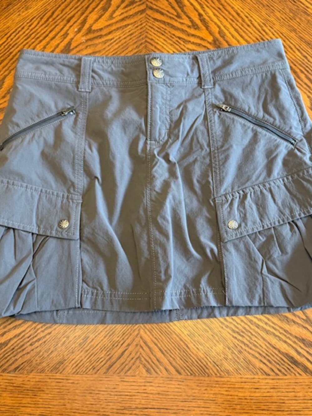 🥾 Athleta Trekkie Skort Size 2 Gray Hiking Cargo Skirt Activewear Trek Camping